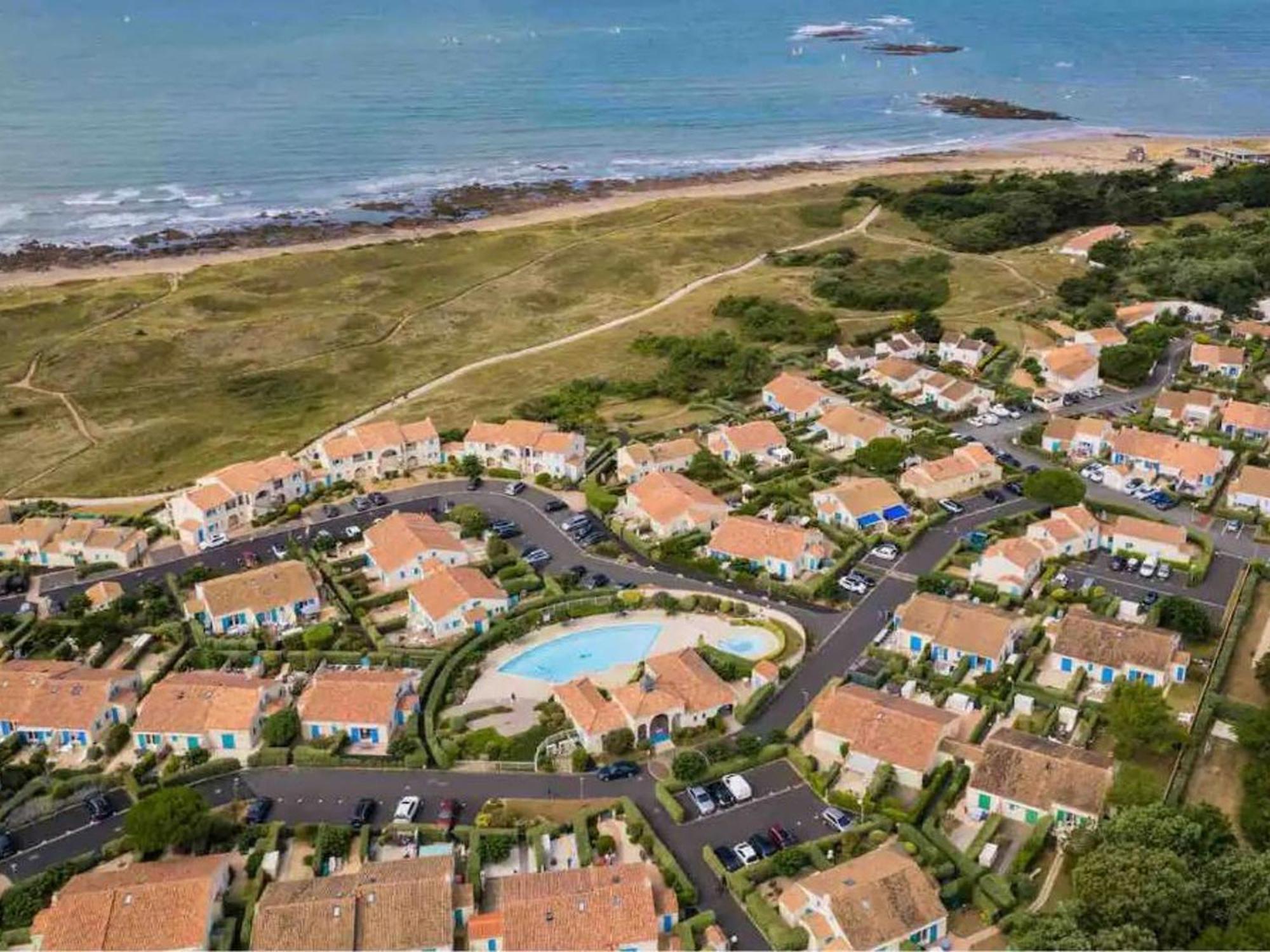 Maison A 300M De La Plage Avec Piscine Chauffee, Tennis, Terrasse Ensoleillee Et Wifi - Fr-1-231-58 Bretignolles-sur-Mer Exterior photo